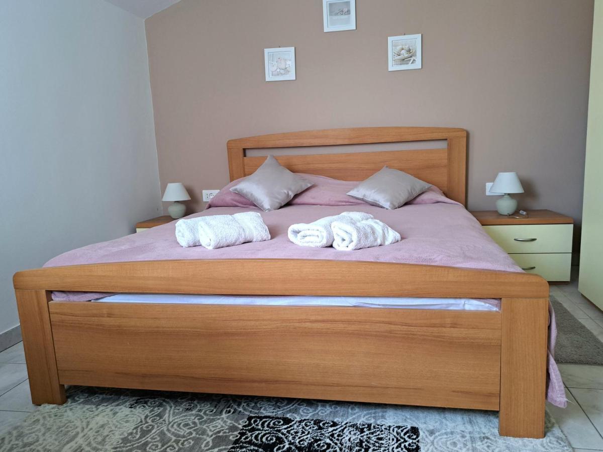 Studio Apartman Olivera Rovinj Buitenkant foto